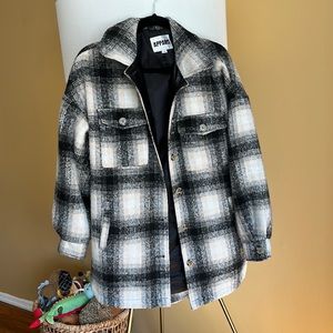 apparis oversized plaid shacket XS